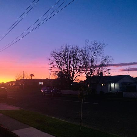 Auckland Homestay Near Airport-Room With En-Suite, Free Parking Papakura Luaran gambar